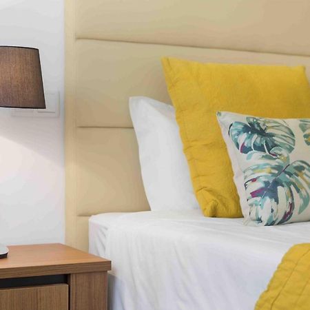 Baia Residence 3 - Holiday Apartments - By Sch 상 마르티뇨 두 포르투 외부 사진