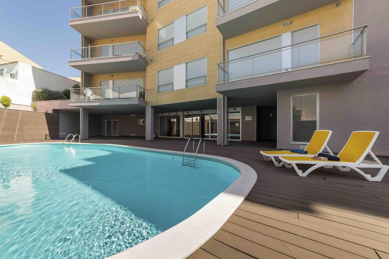 Baia Residence 3 - Holiday Apartments - By Sch 상 마르티뇨 두 포르투 외부 사진