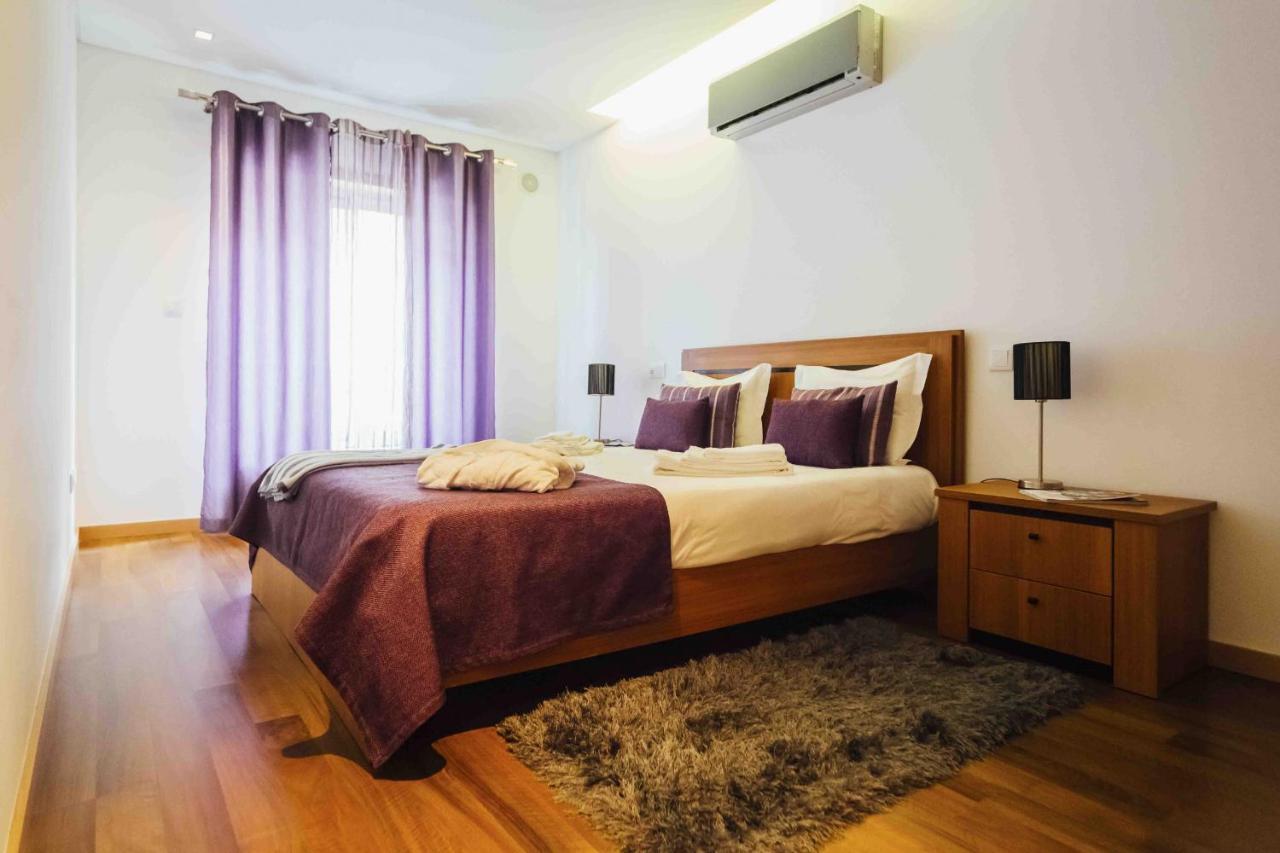 Baia Residence 3 - Holiday Apartments - By Sch 상 마르티뇨 두 포르투 외부 사진
