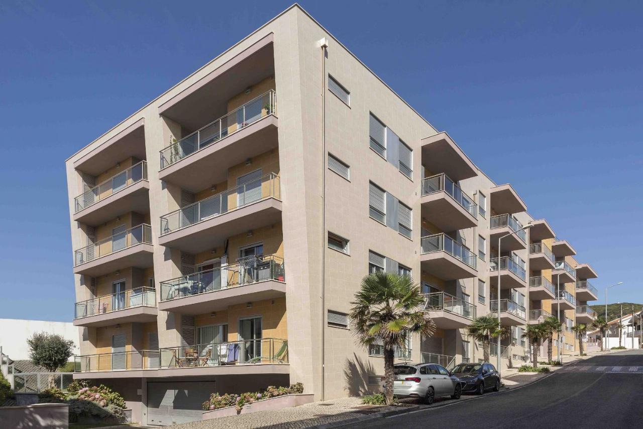Baia Residence 3 - Holiday Apartments - By Sch 상 마르티뇨 두 포르투 외부 사진